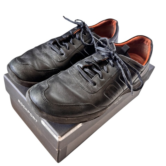 Rockport Other - Rockport Black Dress Leather Sneakers Classic CH2893 Size 9.5